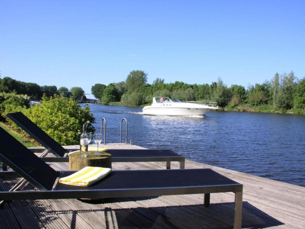 Riverside holiday home near Amsterdam Nigtevecht Eksteriør billede