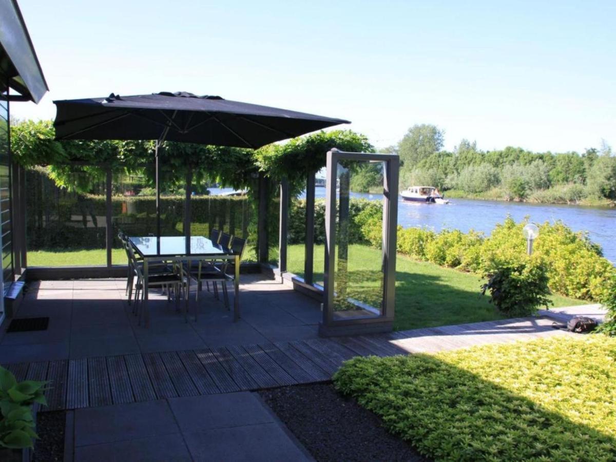 Riverside holiday home near Amsterdam Nigtevecht Eksteriør billede