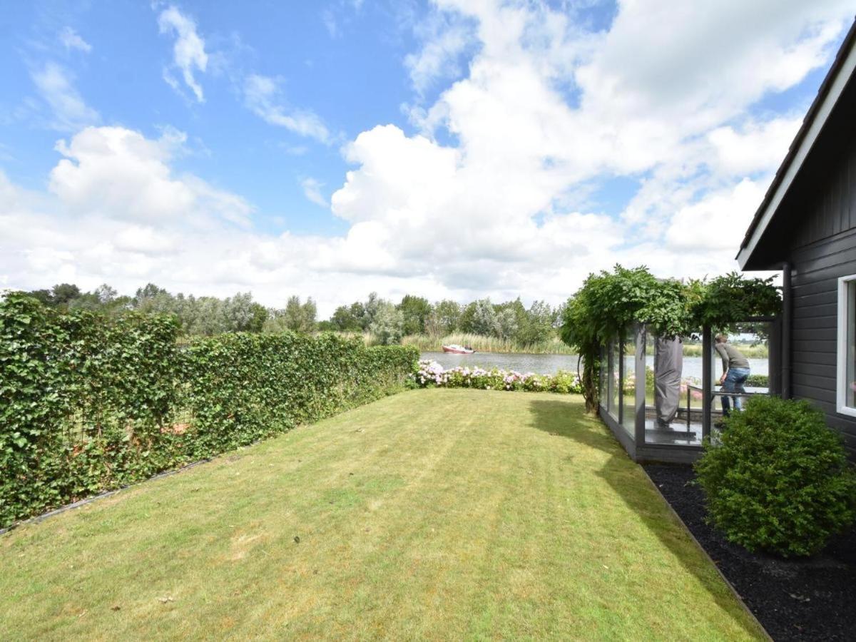 Riverside holiday home near Amsterdam Nigtevecht Eksteriør billede