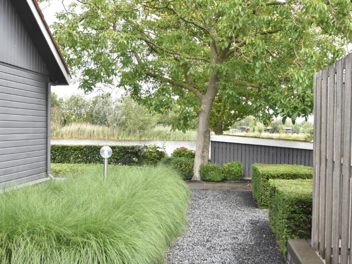 Riverside holiday home near Amsterdam Nigtevecht Eksteriør billede